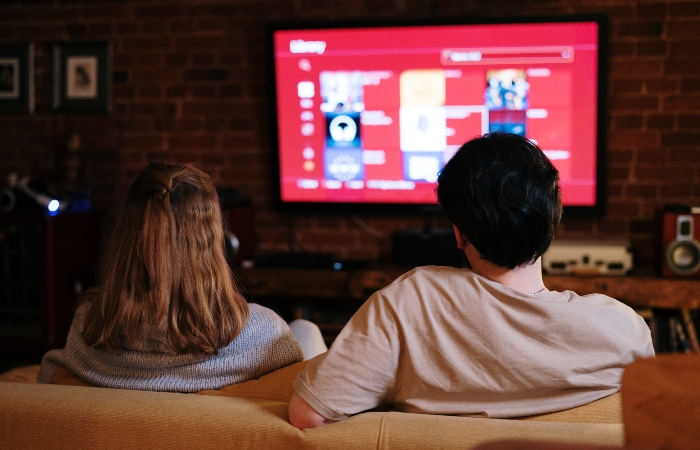 Espectadores de TV y vídeo directo de internet crecerá 20% entre 2020 y 2026