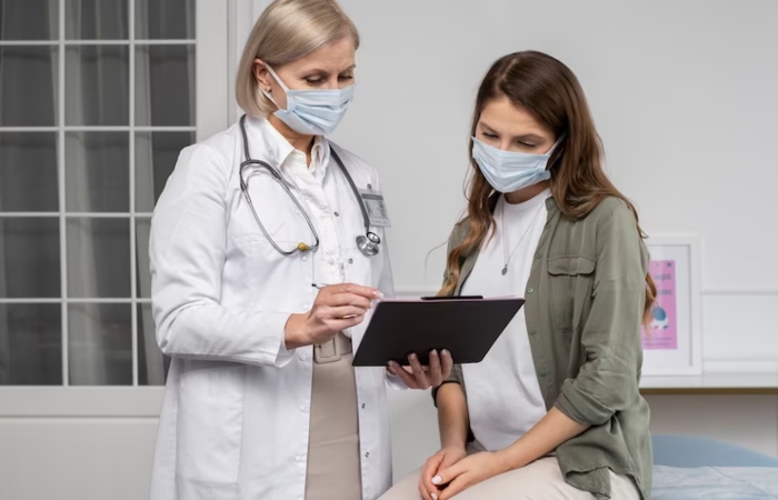 Mujeres tienen menor acceso a la salud, señalan expertos