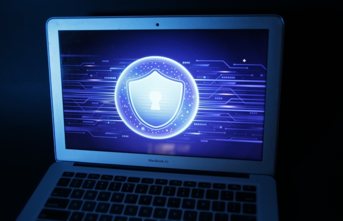 Empresas en el ojo de los ciberataques, urgente protegerse con tecnología avanzada