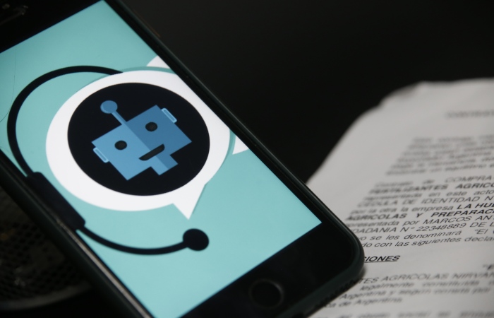 Chatbots de IA: mitos, realidades y oportunidades en su implementación en empresas