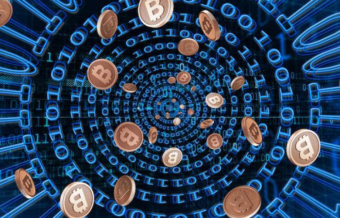 Fondos ETF de bitcoin captan 2200 millones de dólares