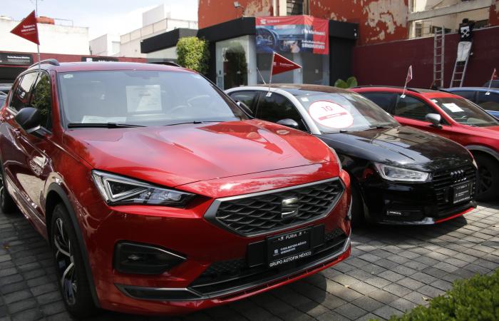 Robos de autos asegurados bajan en México, pero su recuperación también lo es