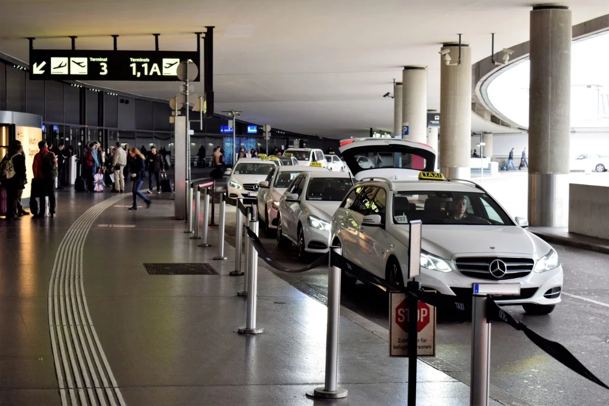 Guía para elegir el mejor transporte desde 5 aeropuertos internacionales de México