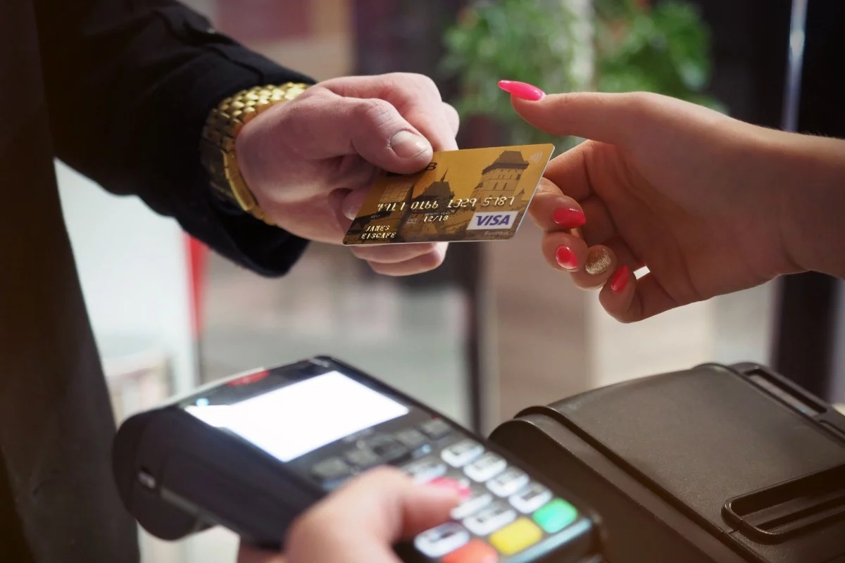 Compras a meses sin intereses pierden recompensas en algunas tarjetas