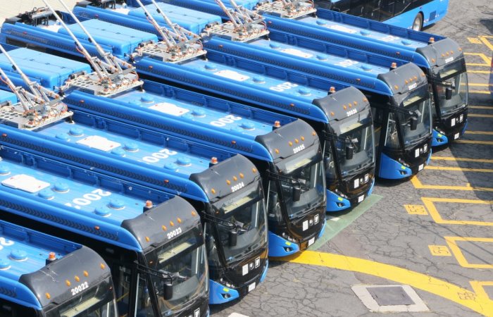 Ciudad de México inicia pruebas con los nuevos trolebuses